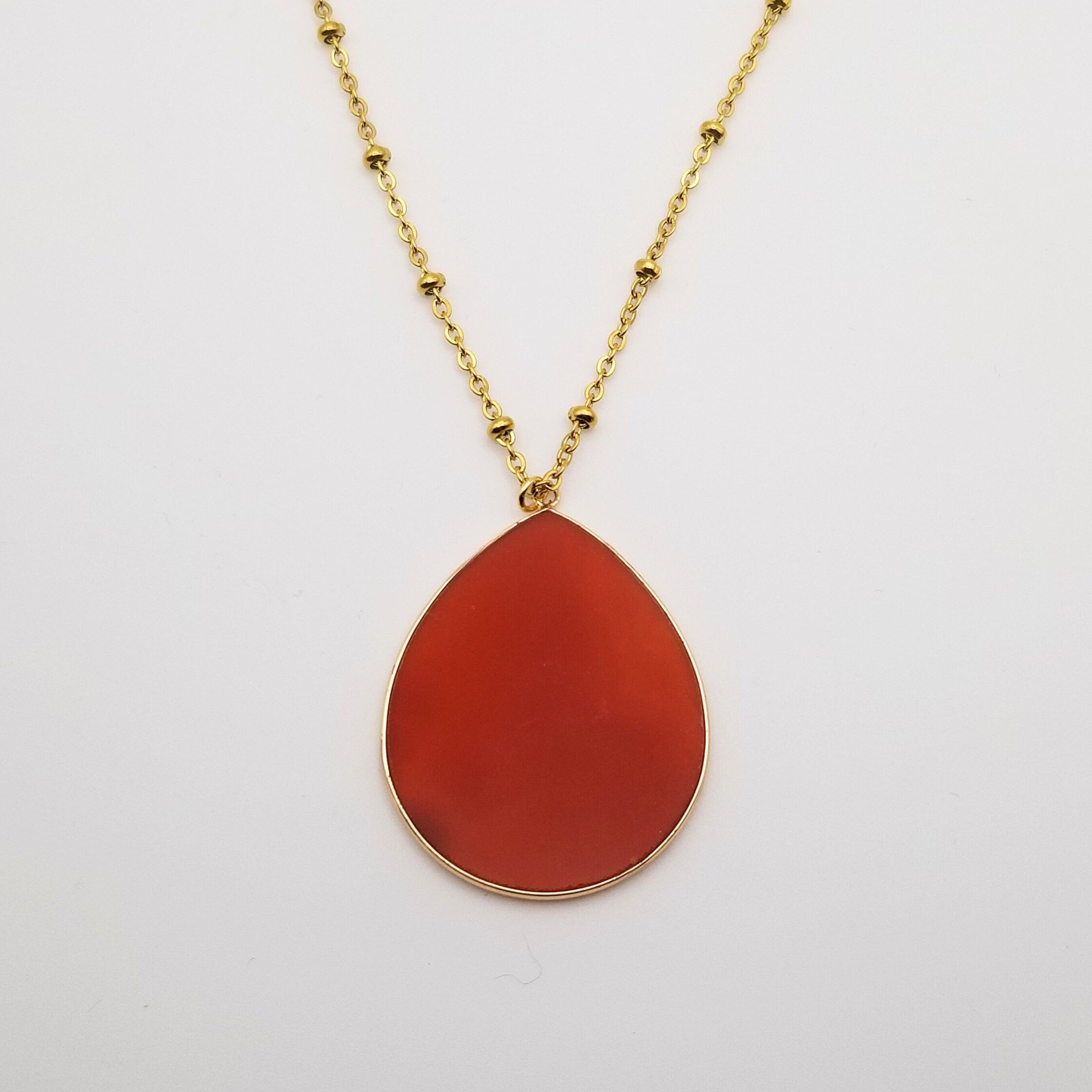 Teardrop Carnelian Pendant Necklace: 18k Gold Plated Satellite Chain