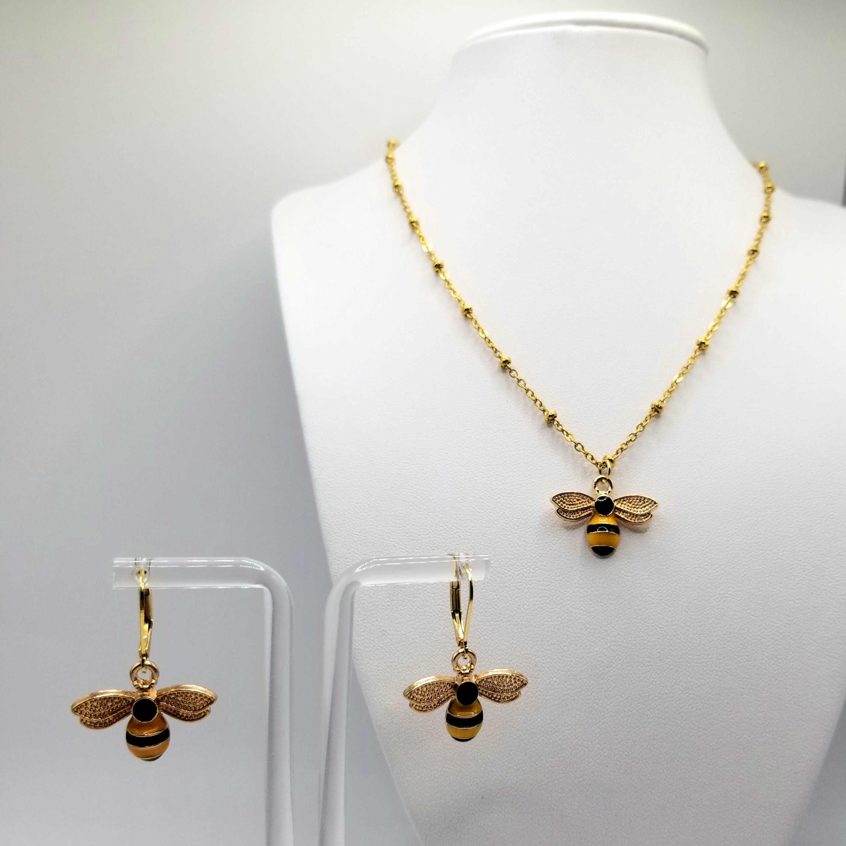 18k Gold Bumblebee Jewelry Set: Honeycomb Necklace and Earrings