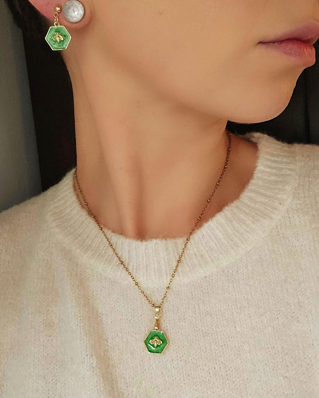 18K Gold Emerald Green Enamel Bee Jewelry Set, Hexagon Honeybee Necklace and Earring Set, Tarnish Resistant, Waterproof, Adjustable