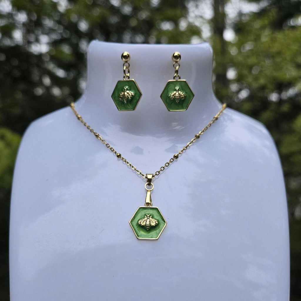 18K Gold Emerald Green Enamel Bee Jewelry Set, Hexagon Honeybee Necklace and Earring Set, Tarnish Resistant, Waterproof, Adjustable